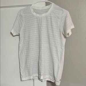 Lululemon white workout top